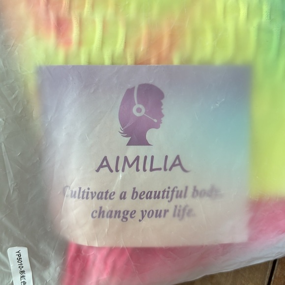 TikTok Ruched Butt Leggings NWT - Picture 8 of 8